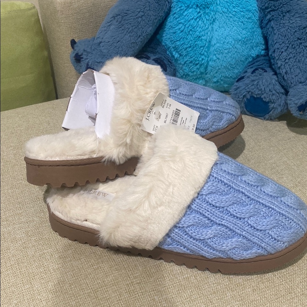 Cozy Blue Cable Knit Slippers with Faux Fur